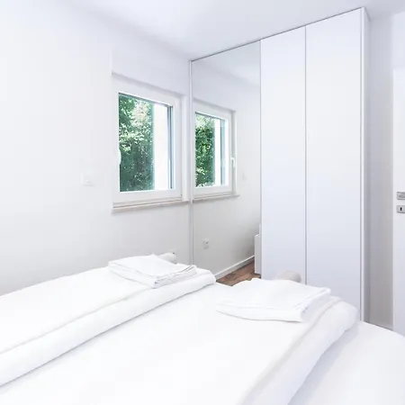 Moretto With Private Pool & Jacuzzi - Rijeka Area *