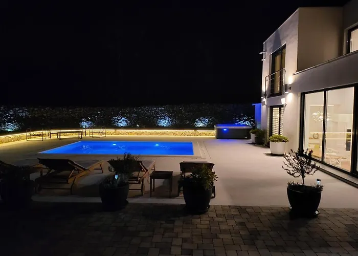 Villa Moretto With Private Pool & Jacuzzi - Rijeka Area Viskovo