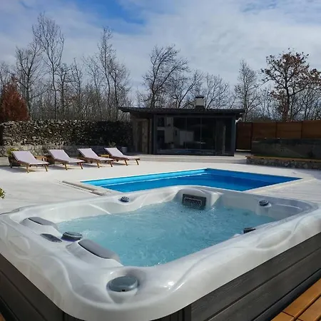 Vila Moretto With Private Pool & Jacuzzi - Rijeka Area *
