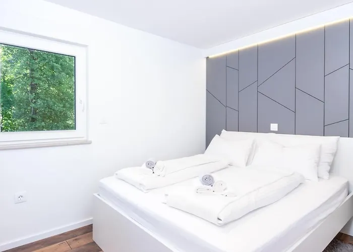 Βίλα Villa Moretto With Private Pool & Jacuzzi - Rijeka Area Viskovo